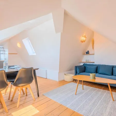 Bright One Bedroom Next To Wazemmes Market Lille Extérieur photo